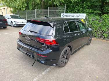VW GOLF 8 1.5 eTSI 150 DSG R-Line