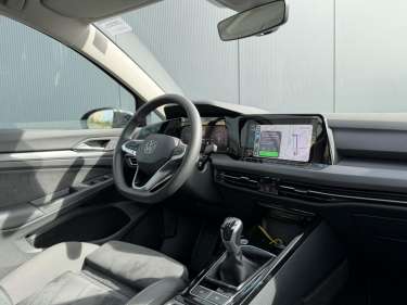 VW GOLF 8 1.5 eTSI 150 DSG R-Line