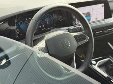 VW GOLF 8 1.5 eTSI 150 DSG R-Line