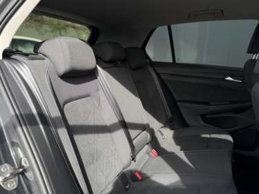 VW GOLF 8 1.5 eTSI 150 DSG R-Line