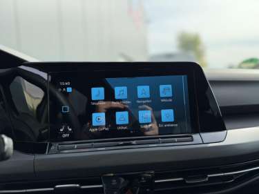 VW GOLF 8 1.5 eTSI 150 DSG R-Line