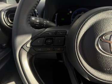 TOYOTA YARIS CROSS 1.5 Hybrid 130 BVA Design