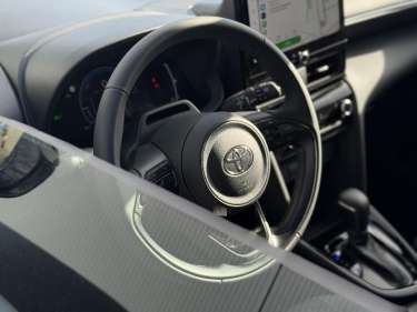TOYOTA YARIS CROSS 1.5 Hybrid 130 BVA Design