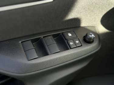TOYOTA YARIS CROSS 1.5 Hybrid 130 BVA Design